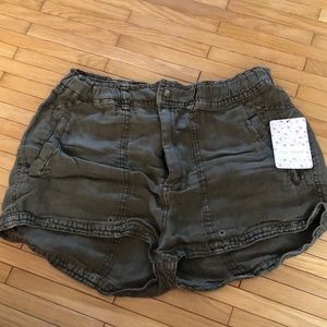 NWT free people moss color shorts